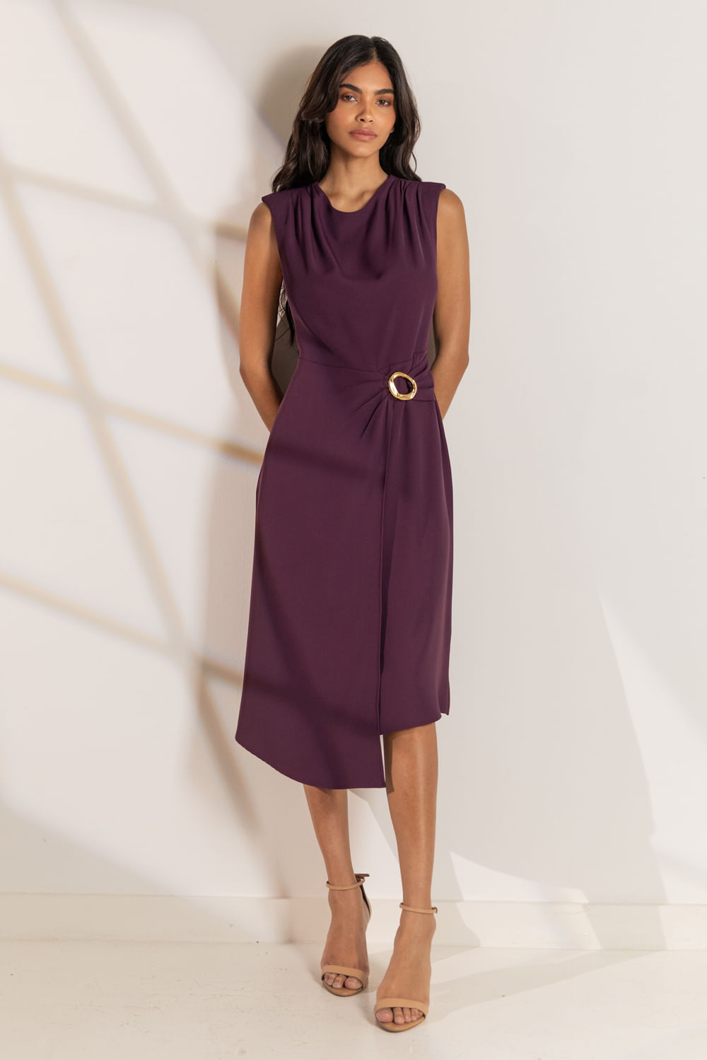 Blazer Alfaiataria Longo: peça-chave para o closet feminino